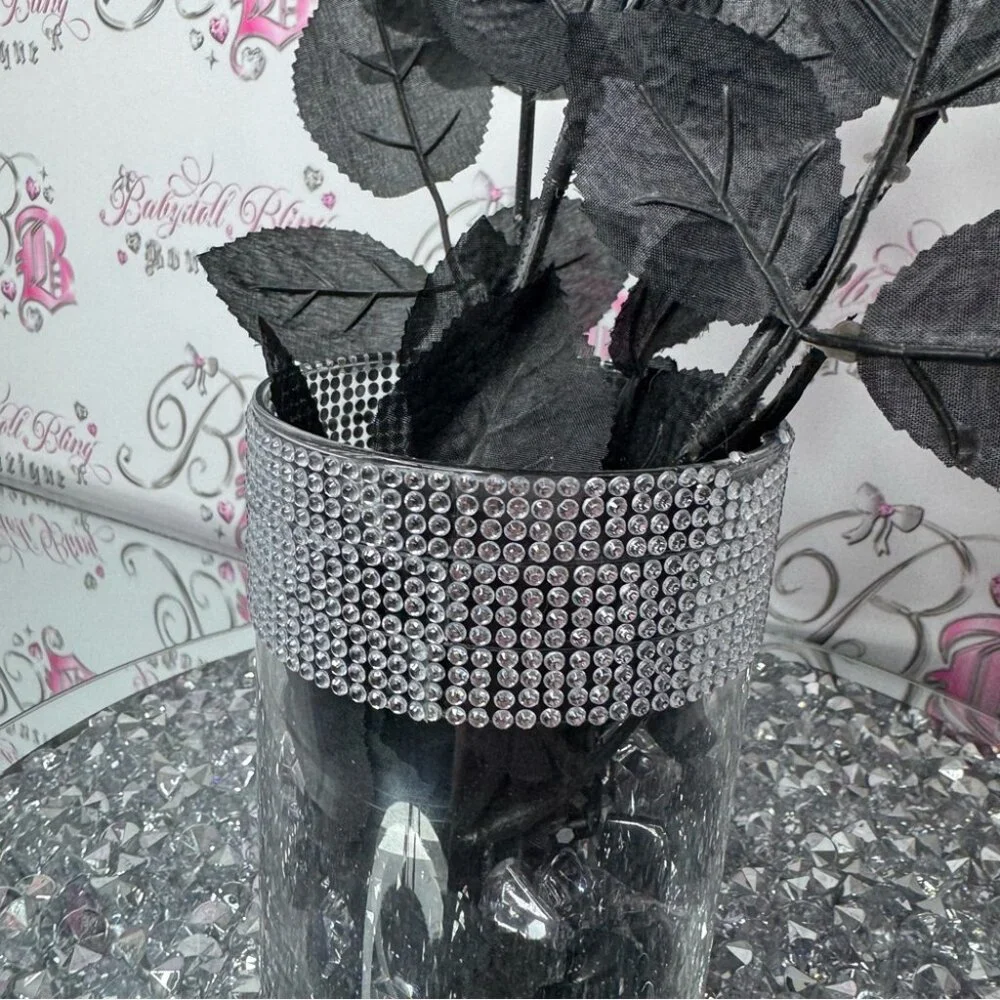 Roses vase sparkly diamond bling black roses black clear pebbles gothic bouquet
